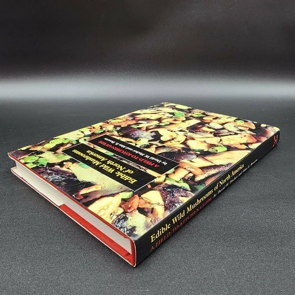 Edible Wild Mushrooms of North‎ America Hardcover Book New Old Stock Field Guide